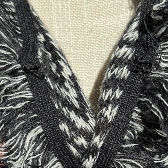 🌻Chico's Soft Tweed Wool Blend Blazer Jacket Cardigan Fringe Trim Size Small - Picture 8 of 12